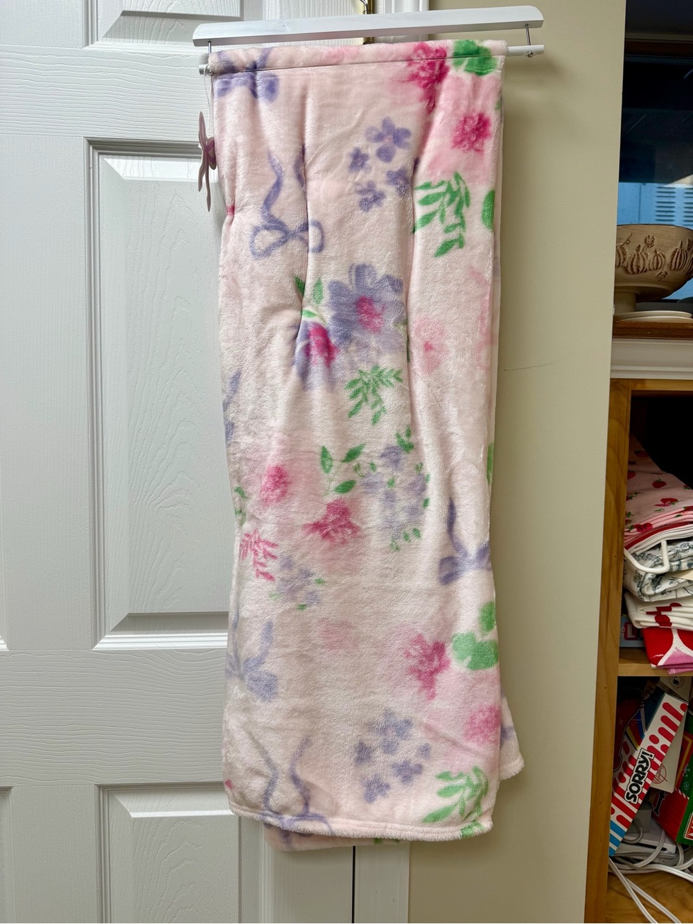Nanette Lepore Plush Throw Blanket - Picture 2 of 4